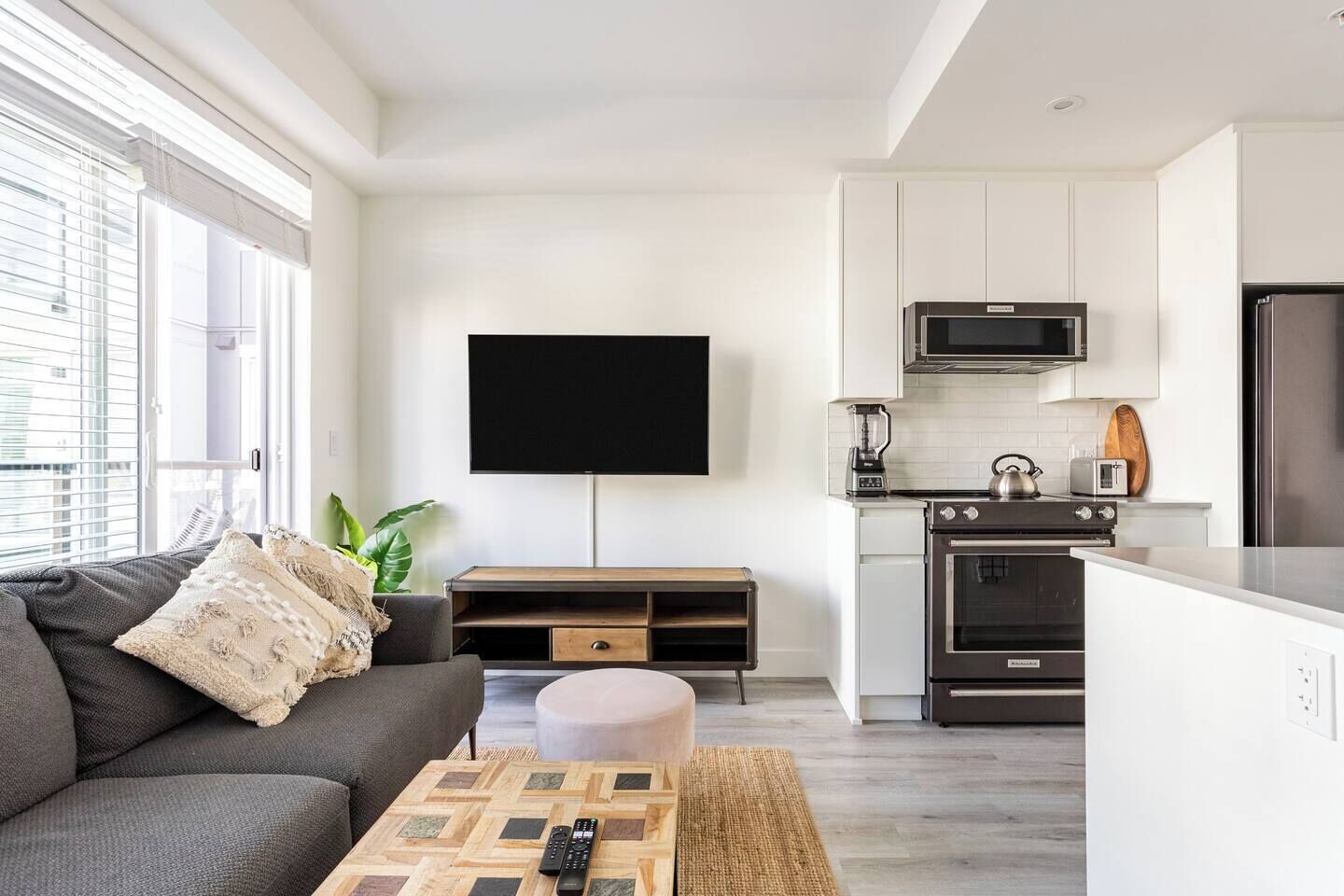 TV