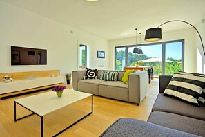 Living area - Villa with pool and air conditioning (Bokordići)