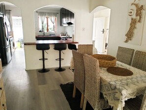 Dining - Spacious Holiday Home | Sleeps 10 | Pool, Spa & Near the Beach (Cape Town)