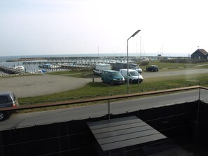 Property grounds - Apartment in the first row 180 degree sea wiew (Rudkøbing)