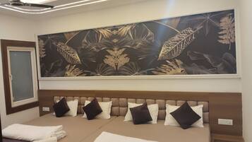 Deluxe Quadruple Room