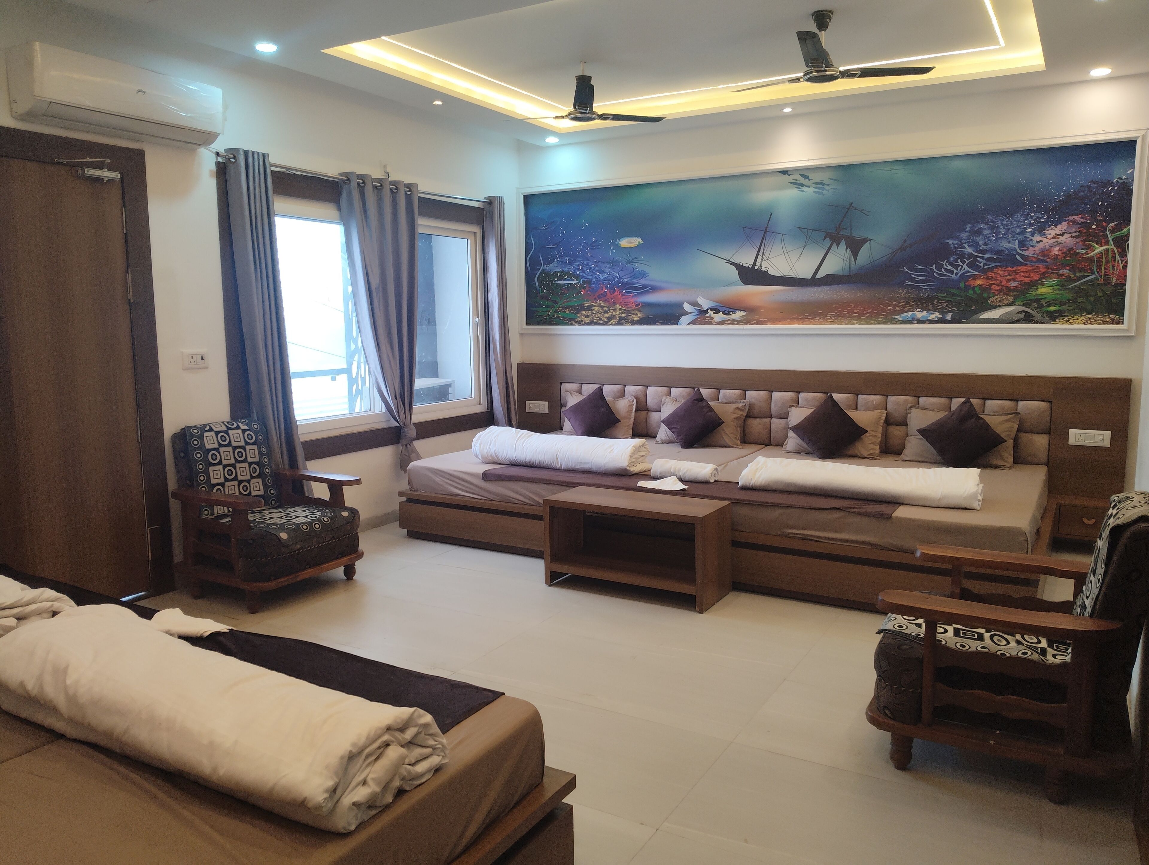 Deluxe Room, City View