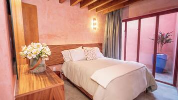 Caja de seguridad en la habitación, cortinas blackout y wifi gratis