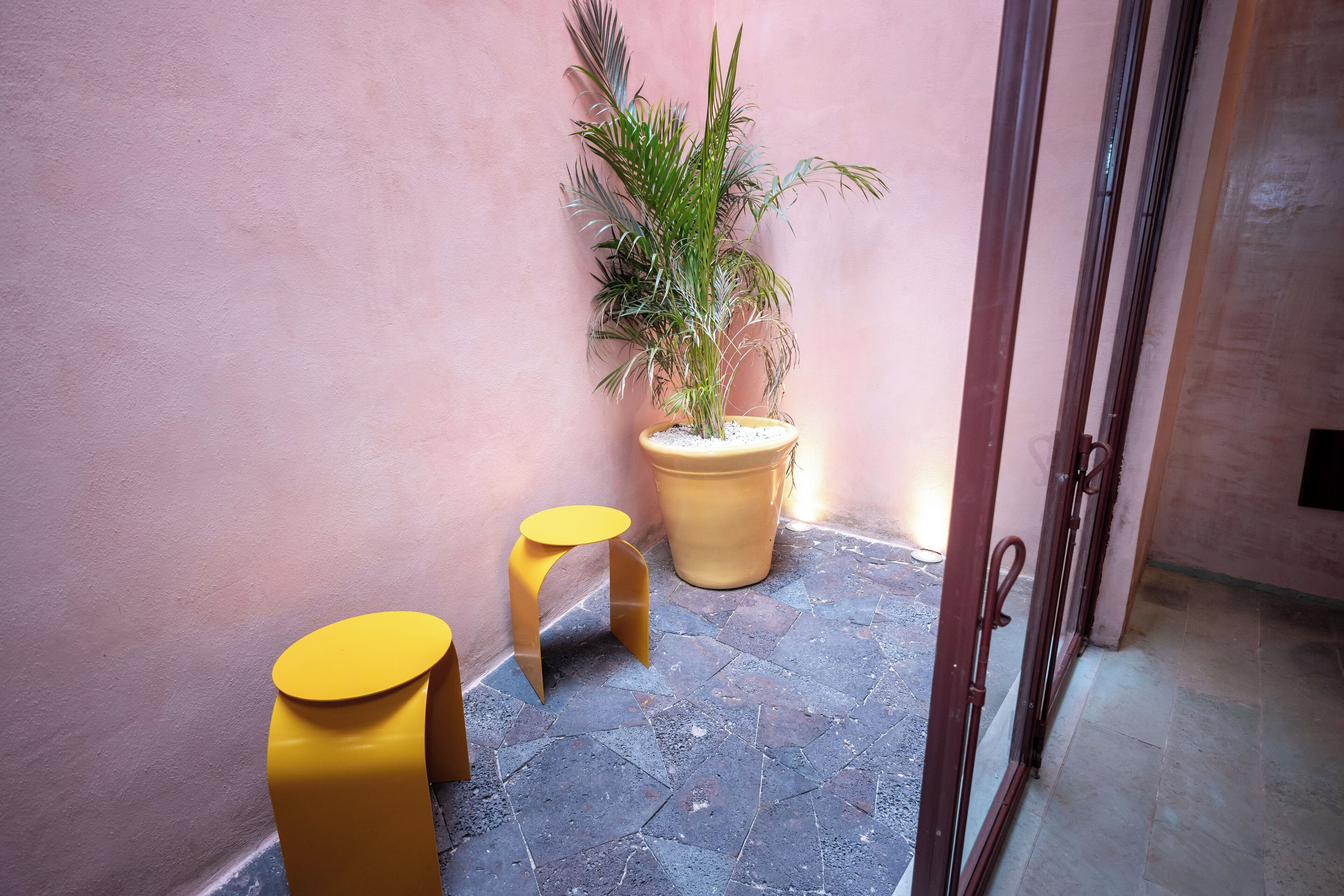 Habitación doble, vista al patio | Interior