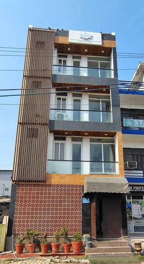 Exterior - BLACKSTORM RESIDENCY HOTEL (Greater Noida)