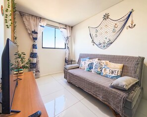 TV, fireplace - Apartment located near the beach and the shopping mall. (MACEIÓ)