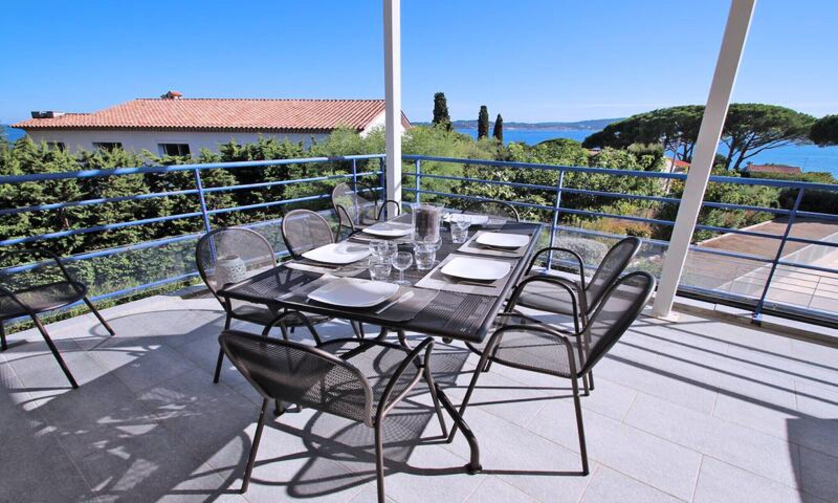 Khu ẩm thực ngoài trời