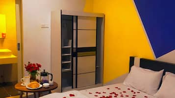 2 bedrooms, free WiFi