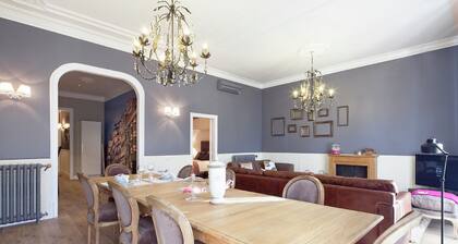 Belvilla by OYO Catalunya Palace Apartment