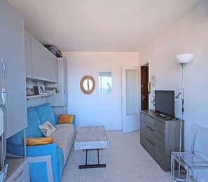 Living area - Studio for 2 People (Sainte-Maxime)