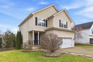 Exterior - Spacious Louisville getaway with private backyard! (Louisville)