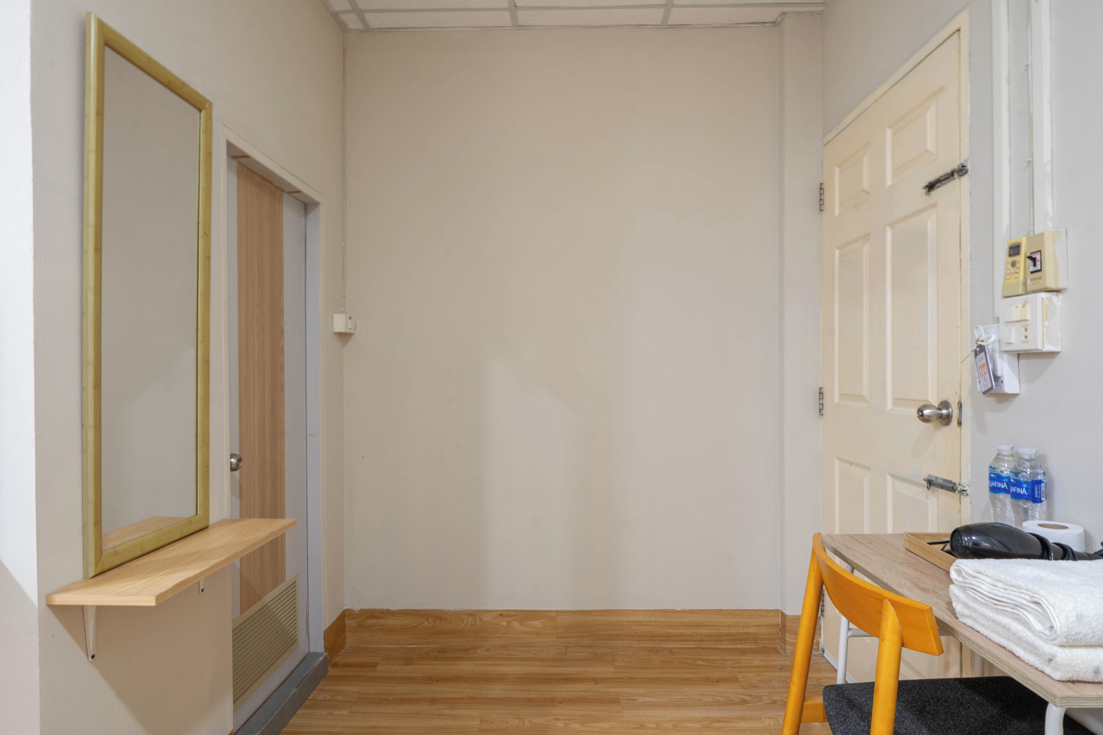 Basic Room, Non Smoking | Interior