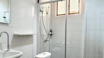 Basic Room, Non Smoking | Bathroom | Shower, soap, shampoo, toilet paper