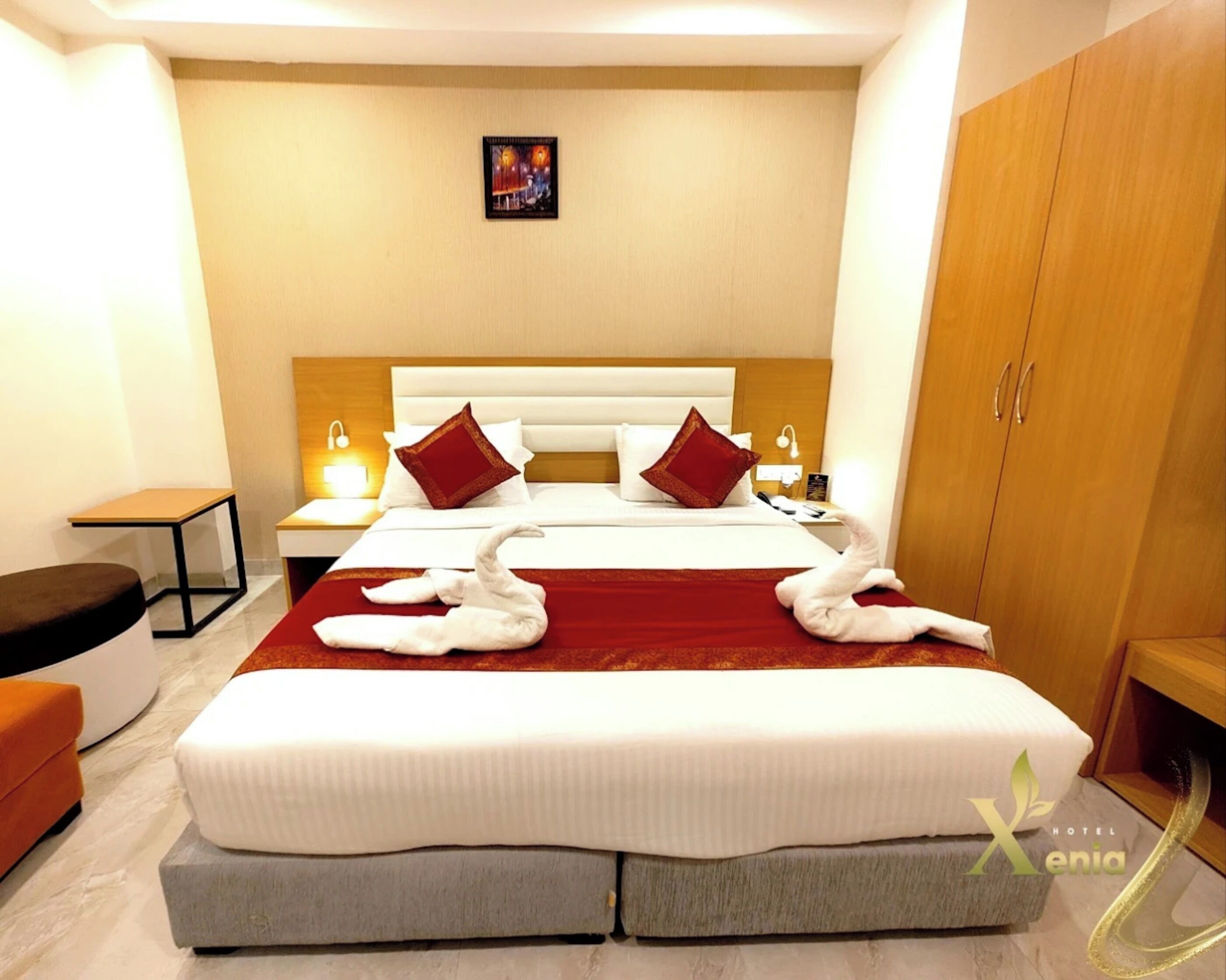 Deluxe-Doppelzimmer, Klimaanlage | Allergikerbettwaren, Schreibtisch, schallisolierte Zimmer