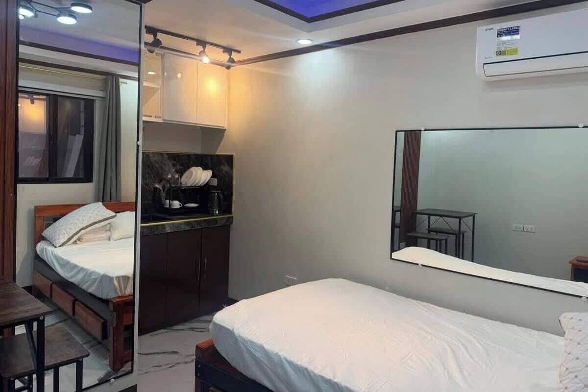 Studio Suite, quang cảnh vườn | Bàn, truy cập Internet không dây miễn phí