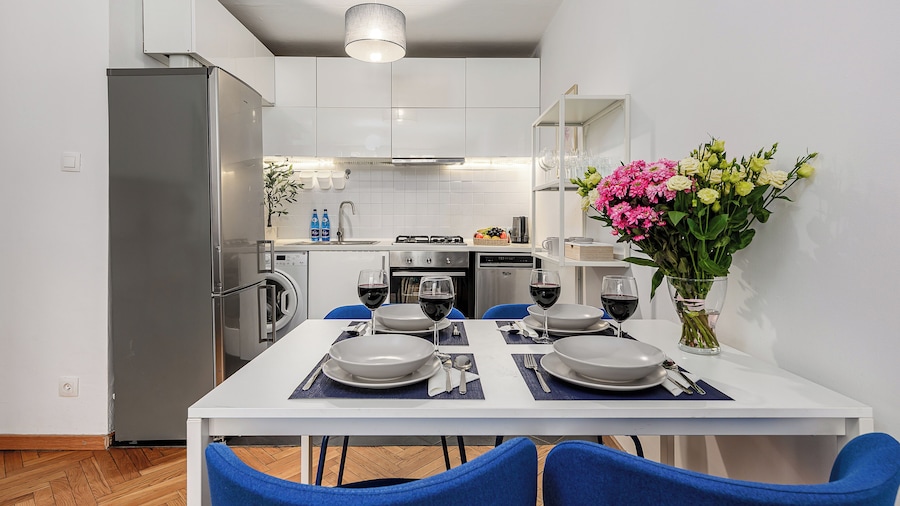 Lumina stylish 2-room apart in Warsaw