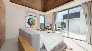 Deluxe-Villa, 3 Schlafzimmer, eigener Pool, Poolblick | Schreibtisch, laptopgeeigneter Arbeitsplatz, Bügeleisen/Bügelbrett
