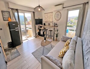 Living area - Studio for 2 People (Sainte-Maxime)