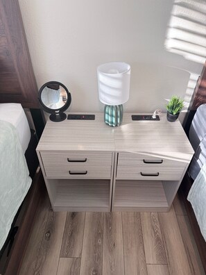2 chambres, fer et planche à repasser, Wi-Fi gratuit, draps fournis