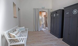 Interior - Houses & Villas for 6 People (Roquebrune-sur-Argens)