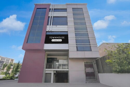 Townhouse Sitapur Railway Jn Aman Inn