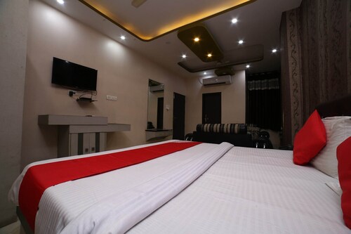 Townhouse Sitapur Railway Jn Aman Inn