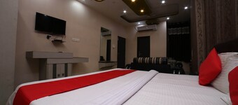 Townhouse Sitapur Railway Jn Aman Inn