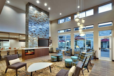 Lobby. Residence Inn by Marriott Charleston Patriots Point