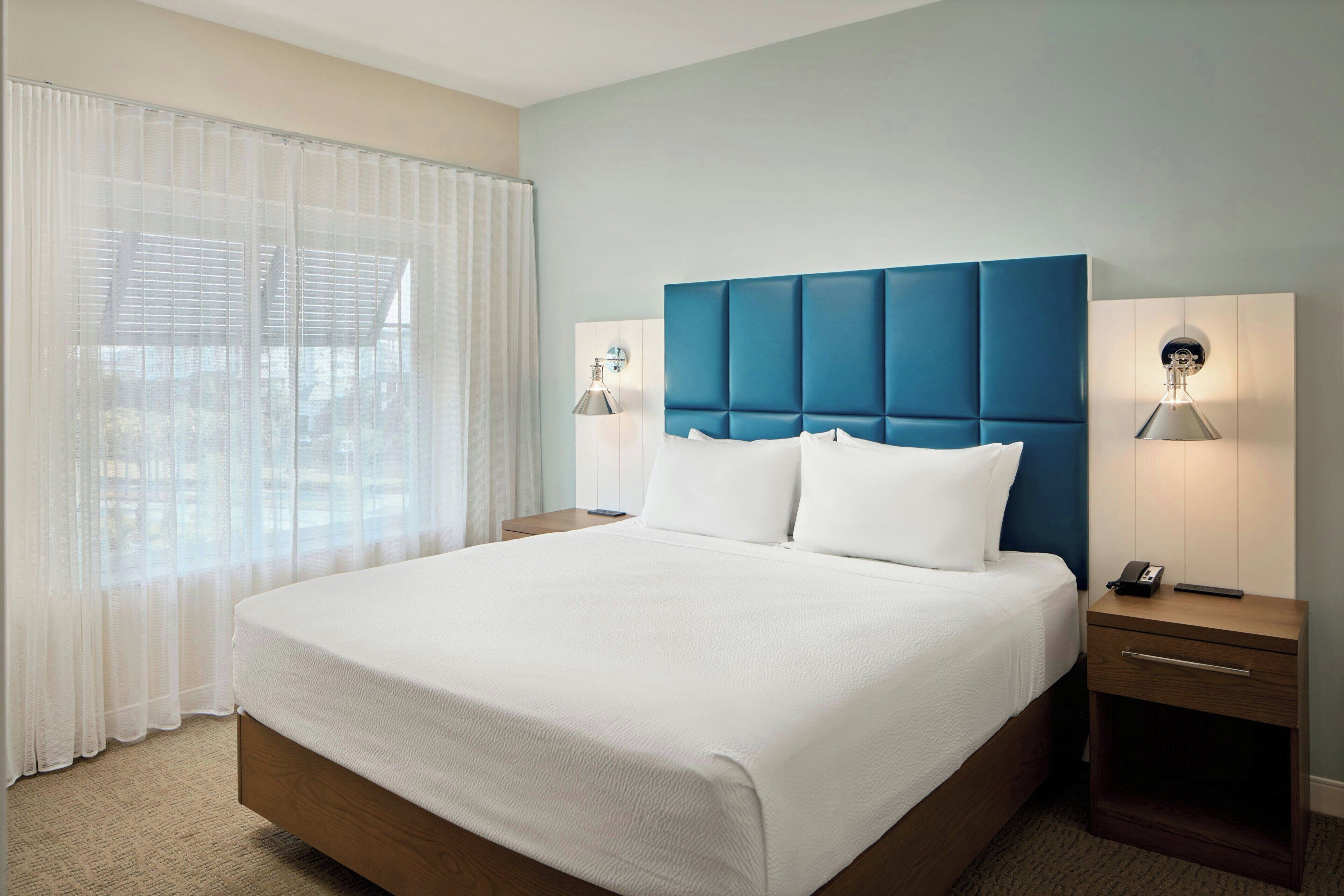 Suite, 1 Bedroom | In-room safe, desk, laptop workspace, blackout drapes