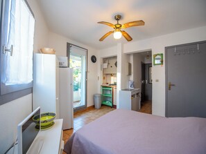 1 bedroom, Internet - Le Sextant by Interhome (Cavalaire)