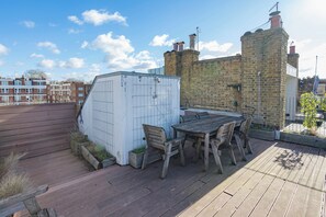 Outdoor dining - Beautiful house with terrace and roof terrace. Notting Hill Village (London)