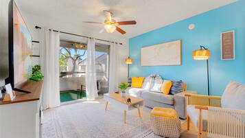 智能电视、壁炉