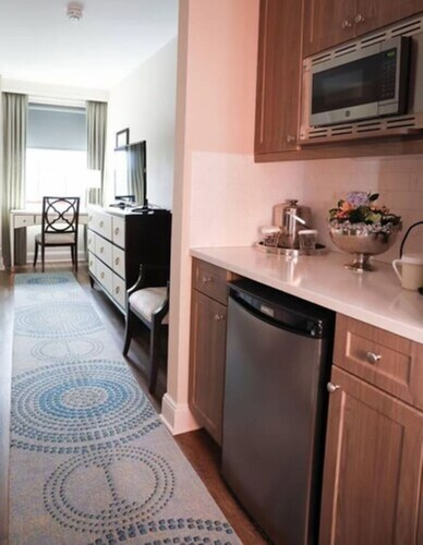 Premier 2 Double Bedroom