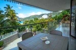家庭公寓, 海景 | 室外用餐