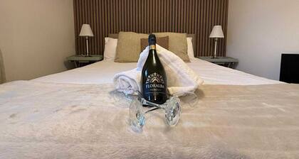 Stylish Flat B near Cardiff central