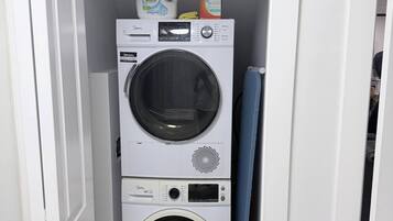 House, 1 Bedroom, Patio | Interior