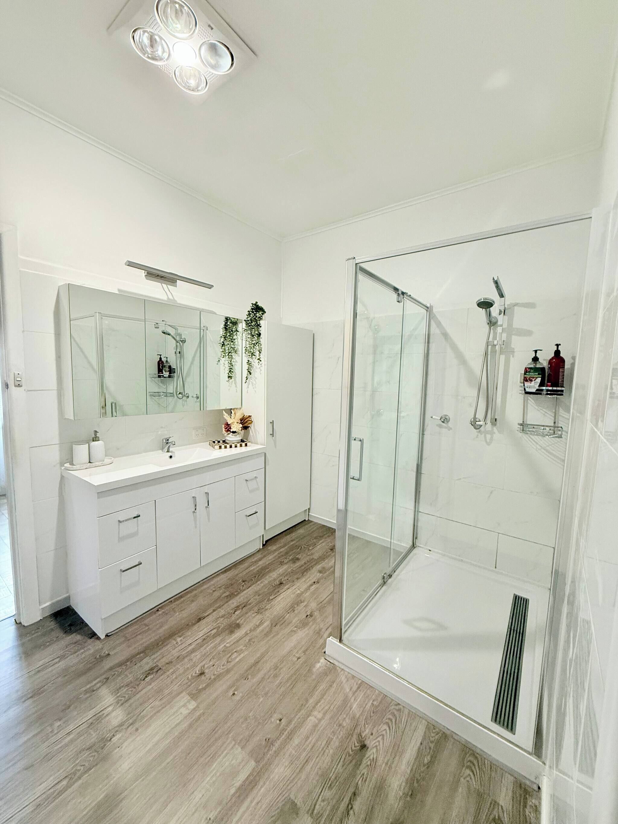 House, 3 Bedrooms, Smoking, Balcony | Bathroom