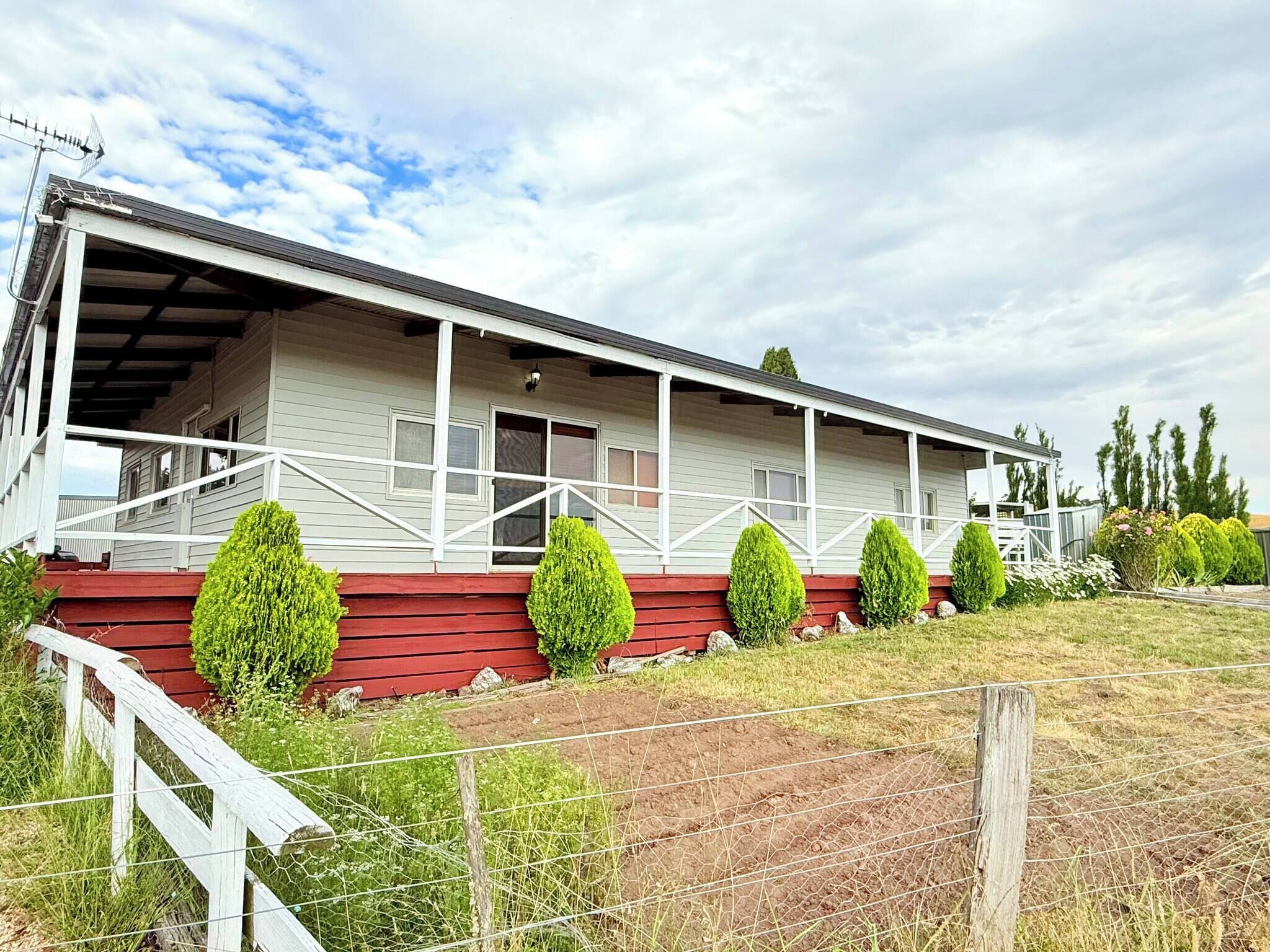 House, 3 Bedrooms, Smoking, Balcony | Exterior