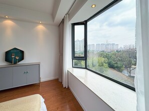 Apartament superior, 3 dormitoris, no fumadors, vistes a la ciutat | Interior