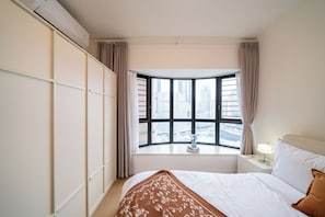 Appartamento Superior, 3 camere da letto, non fumatori, vista città | Tende oscuranti, insonorizzazione, Wi-Fi gratuito