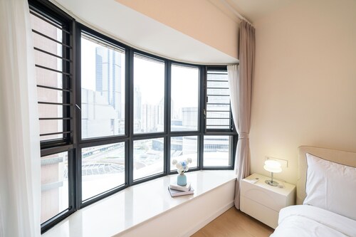 Tyms 3BR 2BA Apt  Gubei Fully Furnished