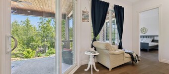 Brick House | WATERFRONT | 4 BDR | Tobermory