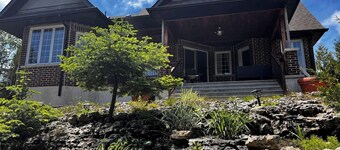 Brick House | WATERFRONT | 4 BDR | Tobermory