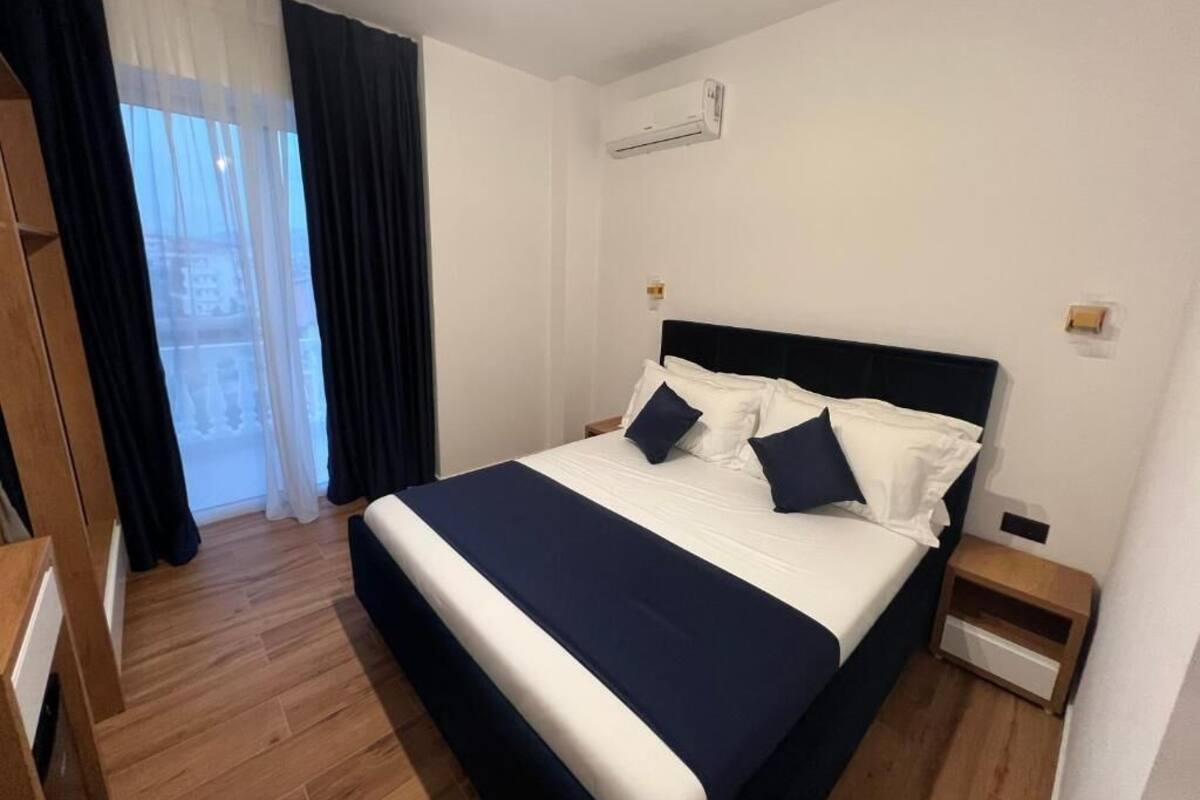 Deluxe Double Room, Balcony, Sea View | Peti besi dalam bilik, kalis bunyi, Wi-fi percuma 