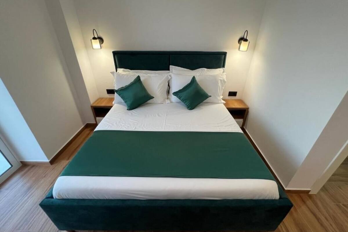 Deluxe Double Room, Balcony, Sea View | Peti besi dalam bilik, kalis bunyi, Wi-fi percuma 