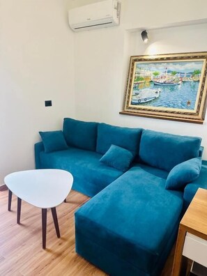 Living area - ILLYRIAN Hotel Ksamil (Ksamil)