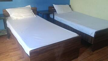 Twin Room | Free WiFi