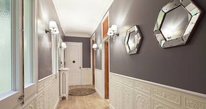 Belvilla by OYO Catalunya Palace Apartment