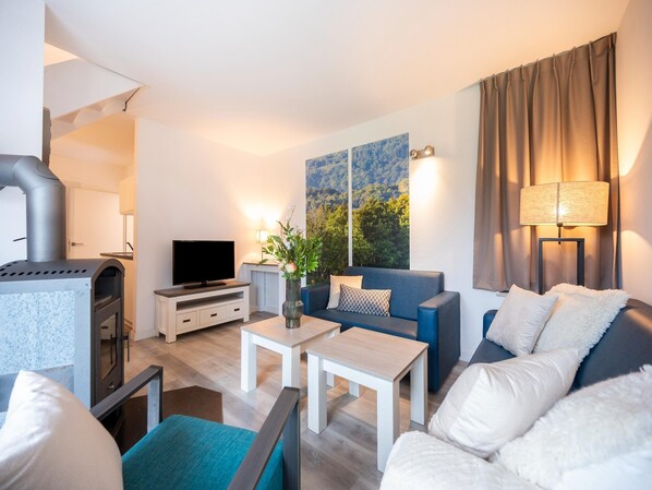 House | Living room - Hambachtal Forest Hideaway Boutique Resort (Oberhambach)