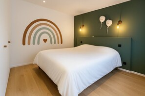 Desk, iron/ironing board, travel cot, free WiFi